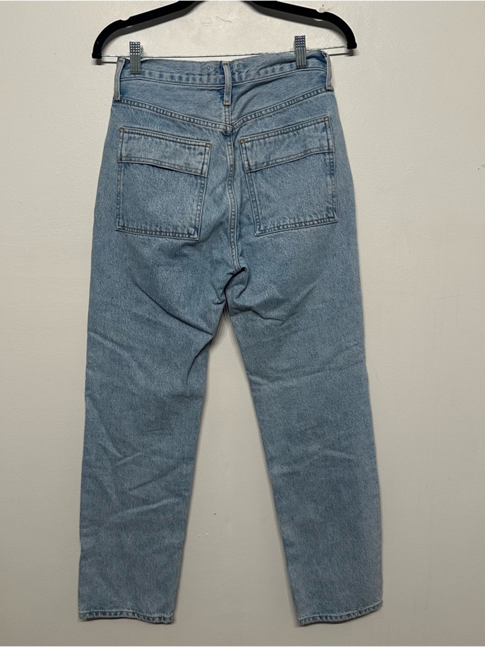 Agolde Cooper Cargo Jeans in Rank 24 - Picture 6 of 10